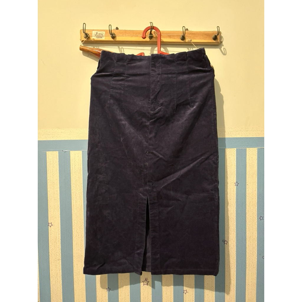 Rok midi high waist bahan corduroy brand