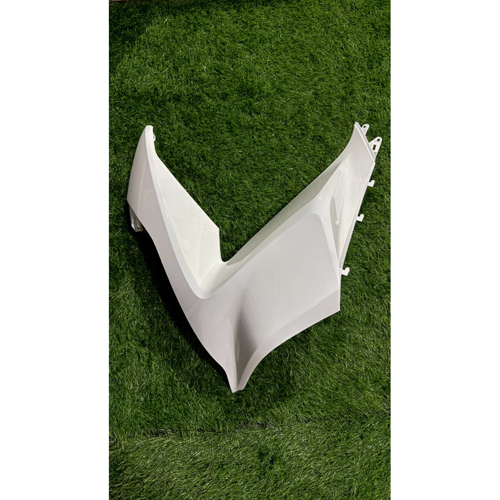 BODY SAYAP KIRI ALIS PCX CBU LED 2014 - 2017 WHITE ( KEADAAN KLIP PATAH )