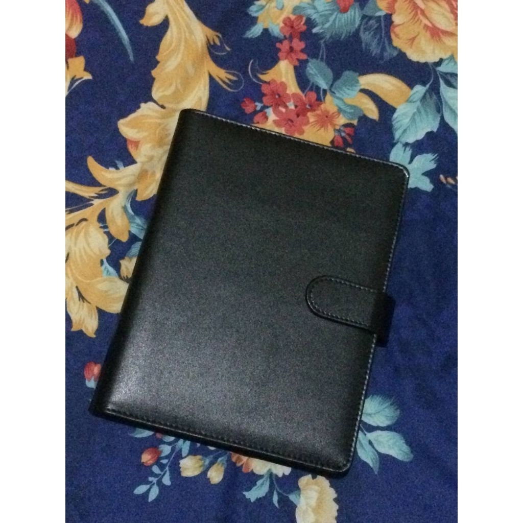 

Preloved Binder A5 6 Ring