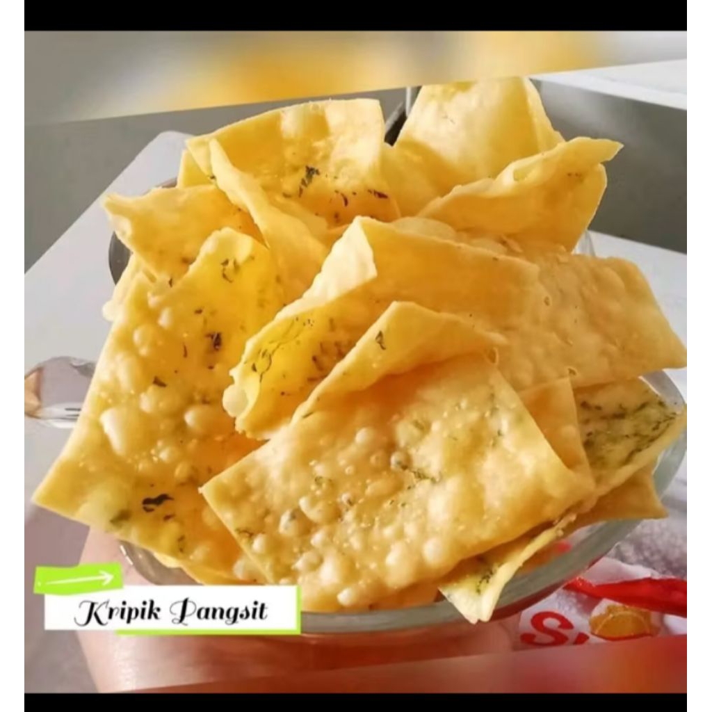 

pangsitt goreng siap makan rasa nya enak cocok untuk bakso dan sebagainya 1kg