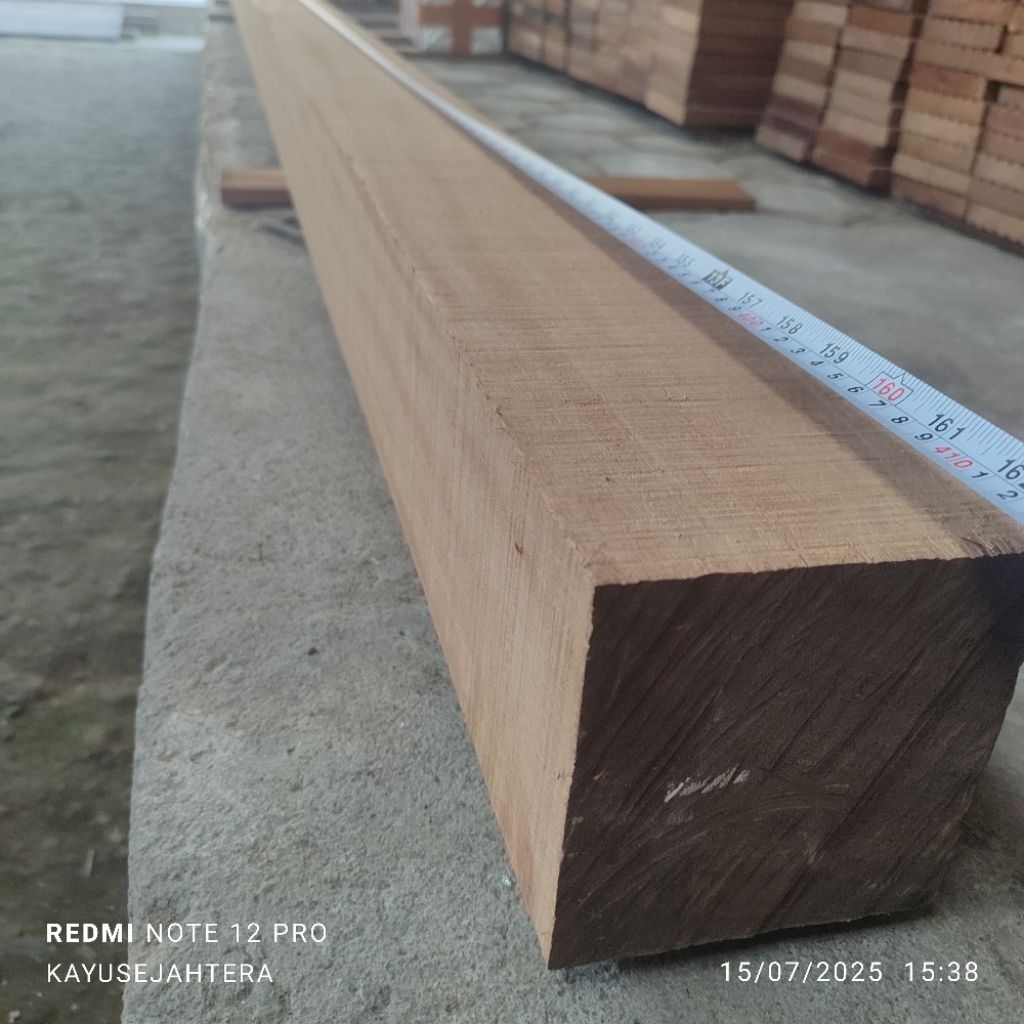 Balok Kayu Bengkirai Asli Kalimantan 12 x 12 x 400 cm