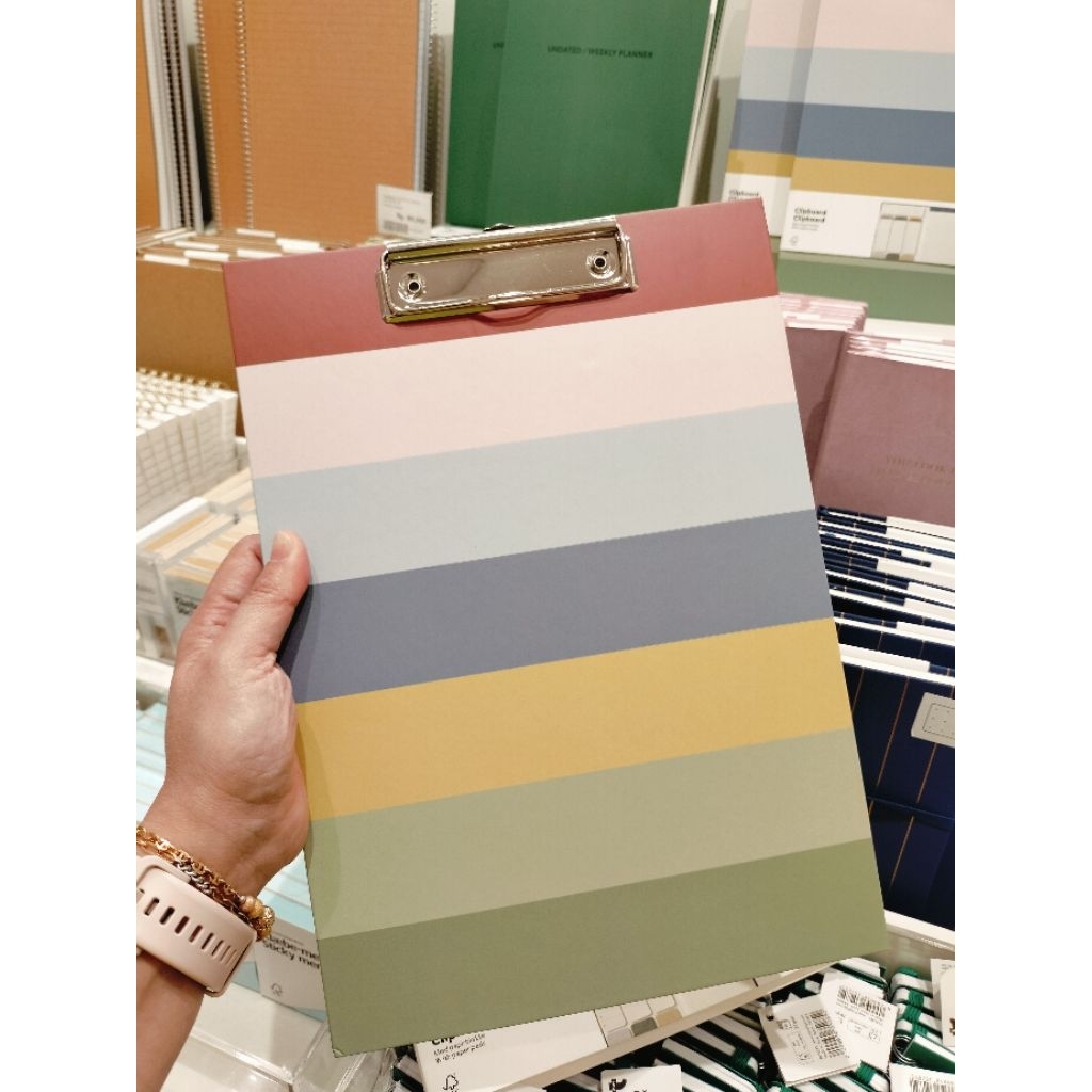 

FLYING TIGER NOTE BOOK WITH CLIPBOARD