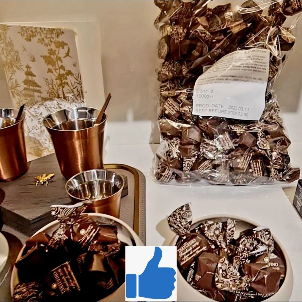 

TARTUFINO FONDENTE 7096 ITALY PISTACHIO DARK Chocolate truffles Cocoa Cacao cokelat Pistachios kacang milk Made iitali original EU Europe eropa venchi laderach godiva lindt dubai Coklat mahal mewah gluten free brownis brownies cake kue ladurach tartufo