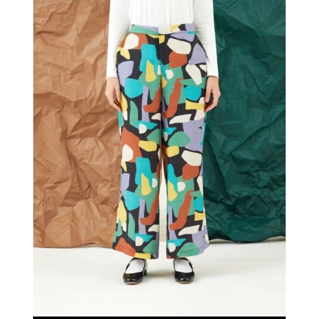 READY NEW Celana Nadjani Kaori Pants Black 2 x Nindy