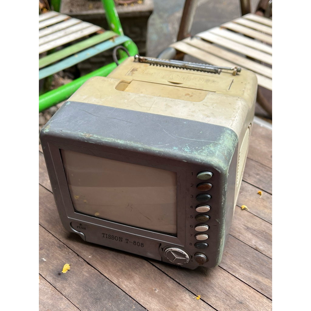 Personal Mini Television / Televisi Tipi TV Mini, Tisson T-808