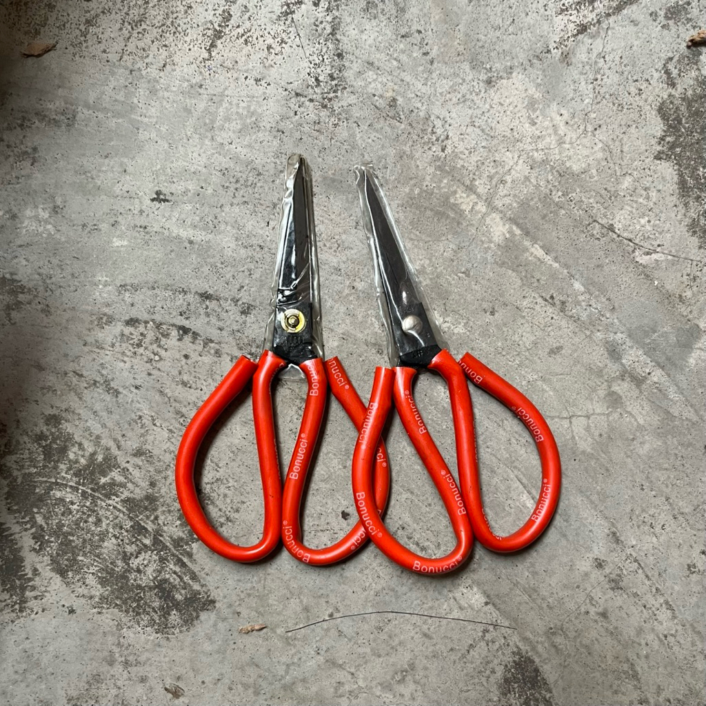 

BONUCCI Gunting Kodok Serbaguna 8 Inch