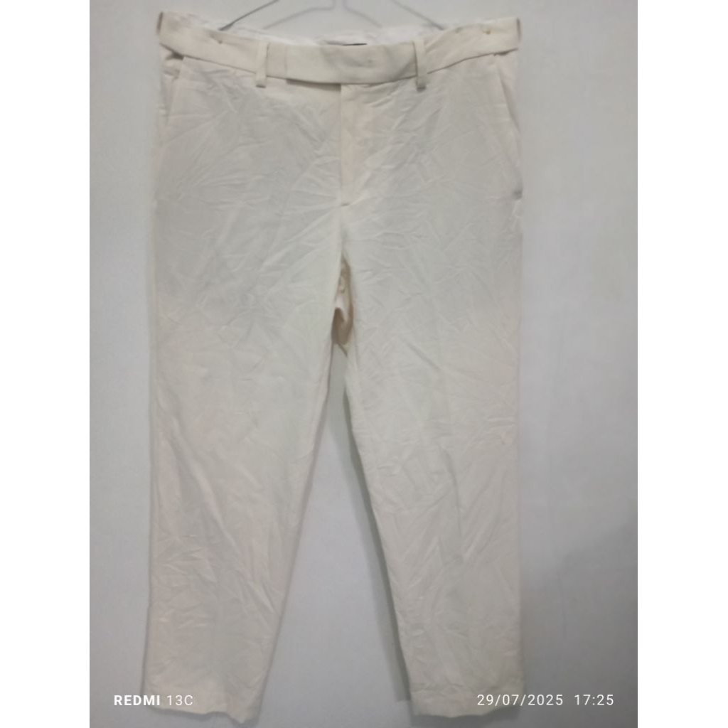 preloved celana panjang pria tapered fit cream musinsa standard