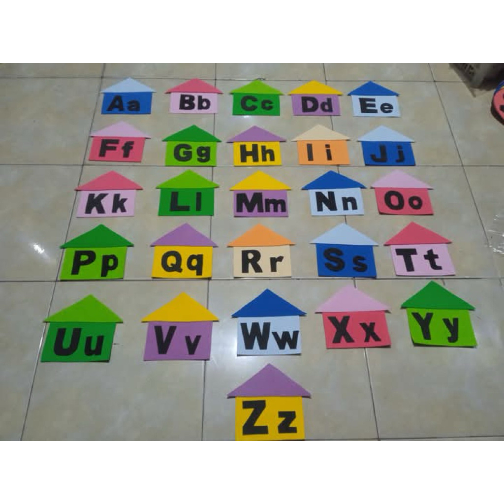 

Hiasan Dinding Alphabet (A-Z) Huruf besar dan Kecil