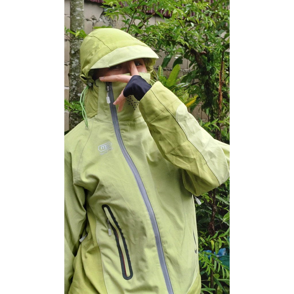 gorpcore waterproof