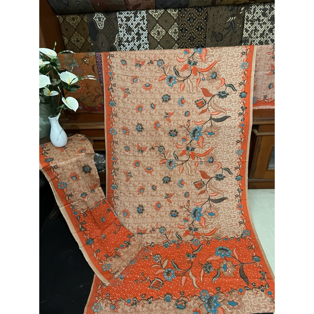 KAMEN/KEBAYA SUTRA DOLBY ATBM SERAT NANAS BATIK SOLO ASLI