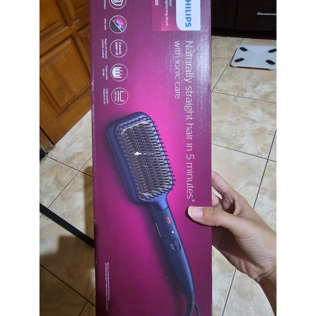 Philips | Heated Brush 5000 | Sisir Catok | Rambut Lurus Alami dalam 5 Menit dengan Argan Oil dan Io
