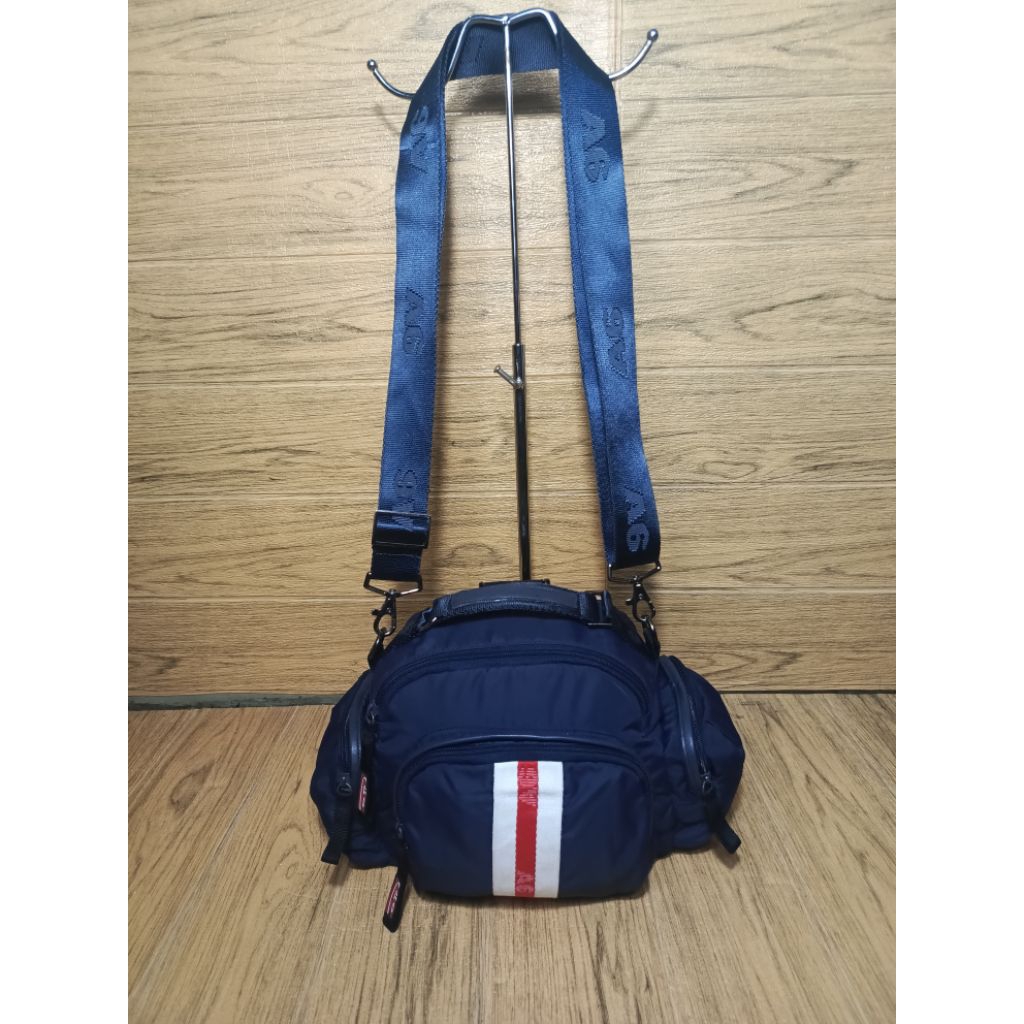 Tas slempang Asics second original