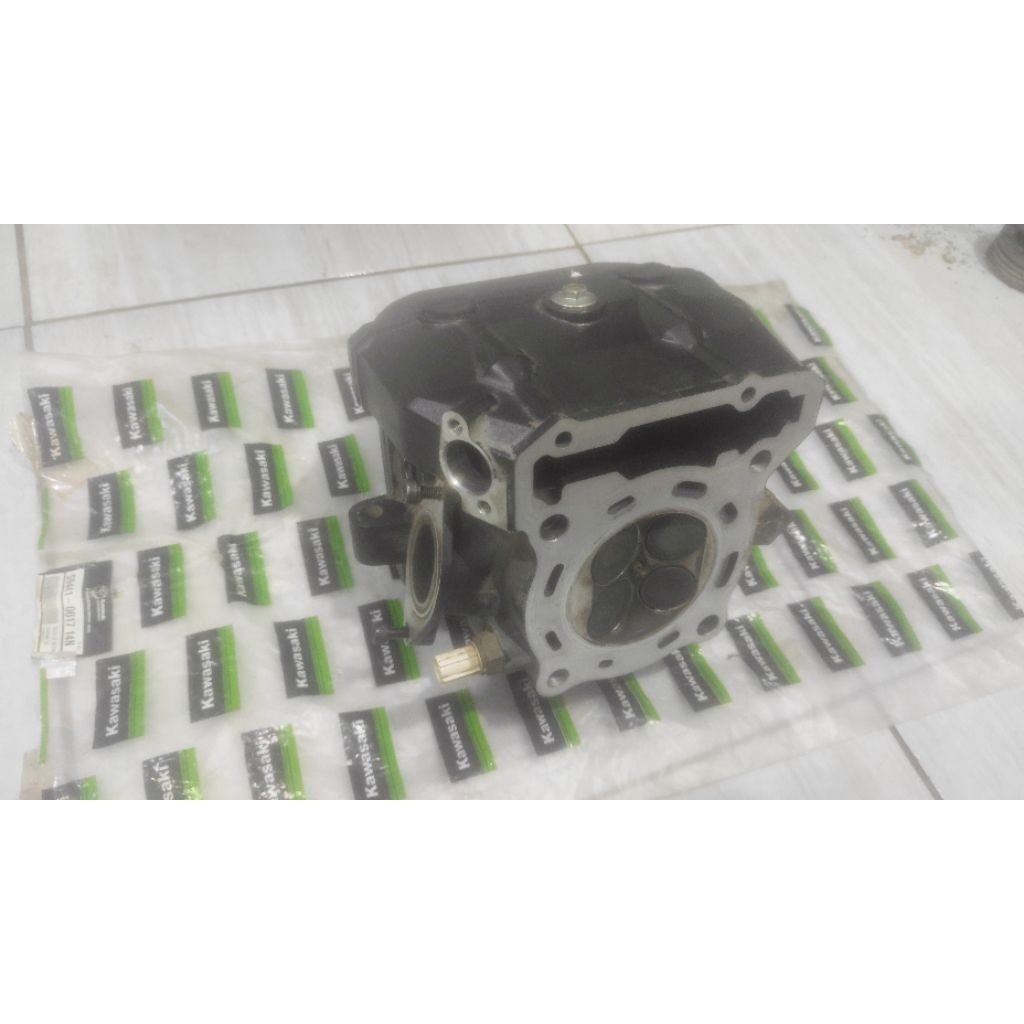 Head cylinder deksel atas ninja 250 SL mono z250 mono klx dtracker 250 original