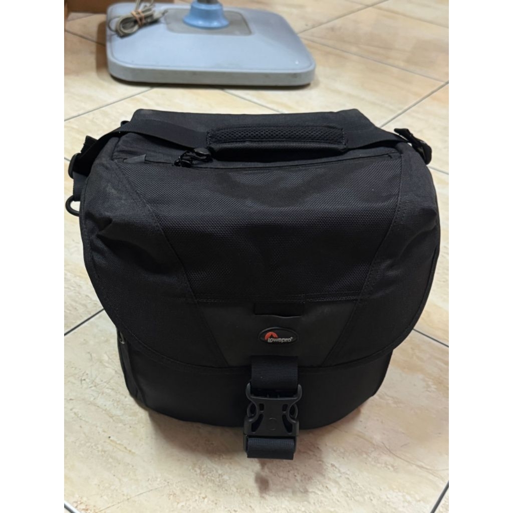 Tas Camera Lowepro Besar bekas bagus