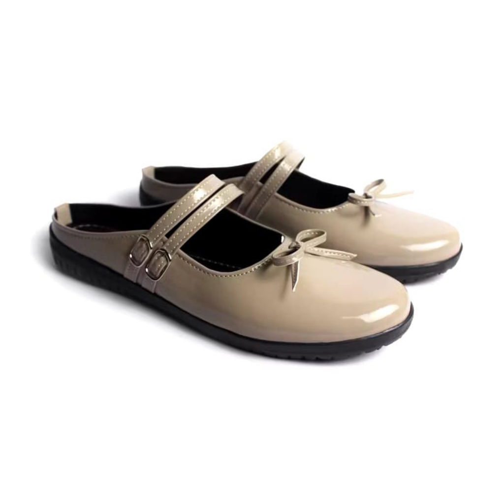 sepatu / sandal Cintya selop wanita kekinian .