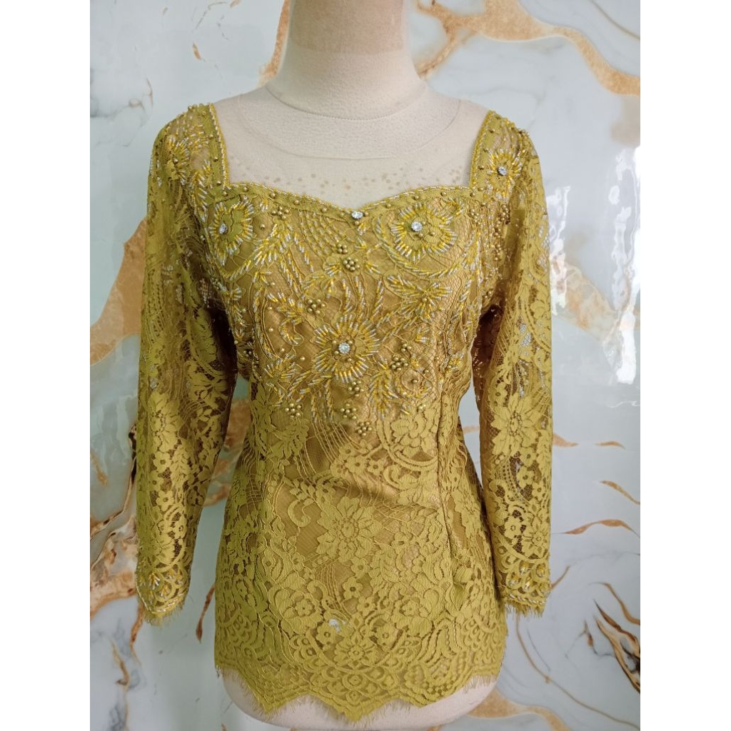 kebaya hijau pupus ld 98-100
