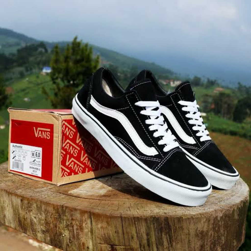 Sepatu santai vans 100% original