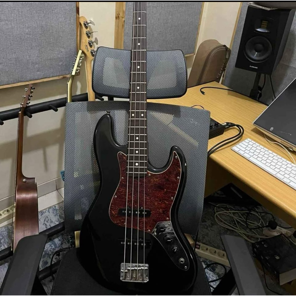 BASS FENDER CUSTOM 1994 MEXICO