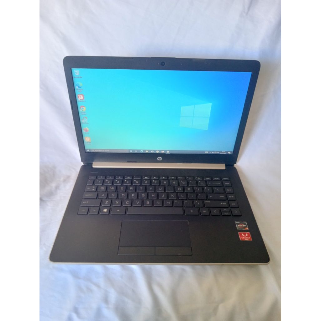 Laptop HP 14-Cm0xxx Amd Ryzen 3-2200U 8GB RAM SSD 256GB