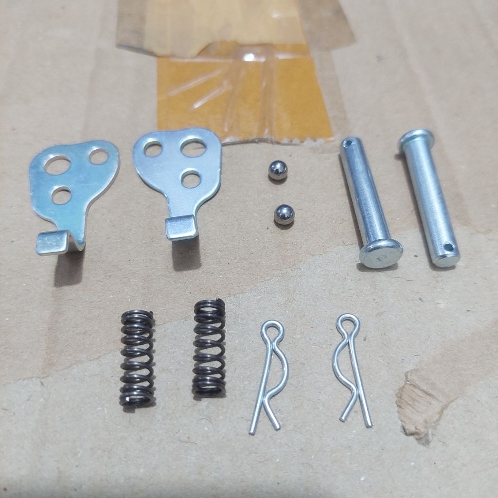 Besi plat step boncengan belakang pcx 160 pcx  original set kanan Dan kiri