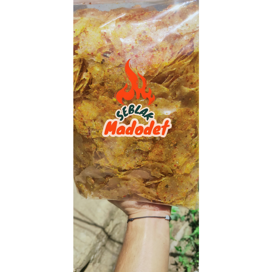 

keripik kaca pedas gurih extra daun jeruk