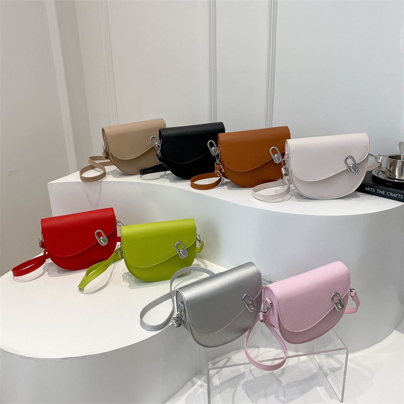 OZLA Mini Saddle Bag Wanita Tali Selempang Simple & Stylish Tas Selempang Kecil Model Saddle Gaya Mi