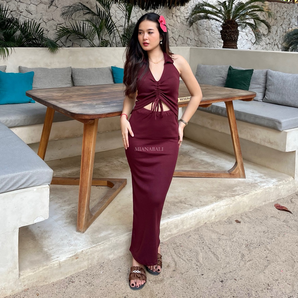 MIANABALI - Lisa Oneset Rib Tanktop Serut + Rok Belah Panjang