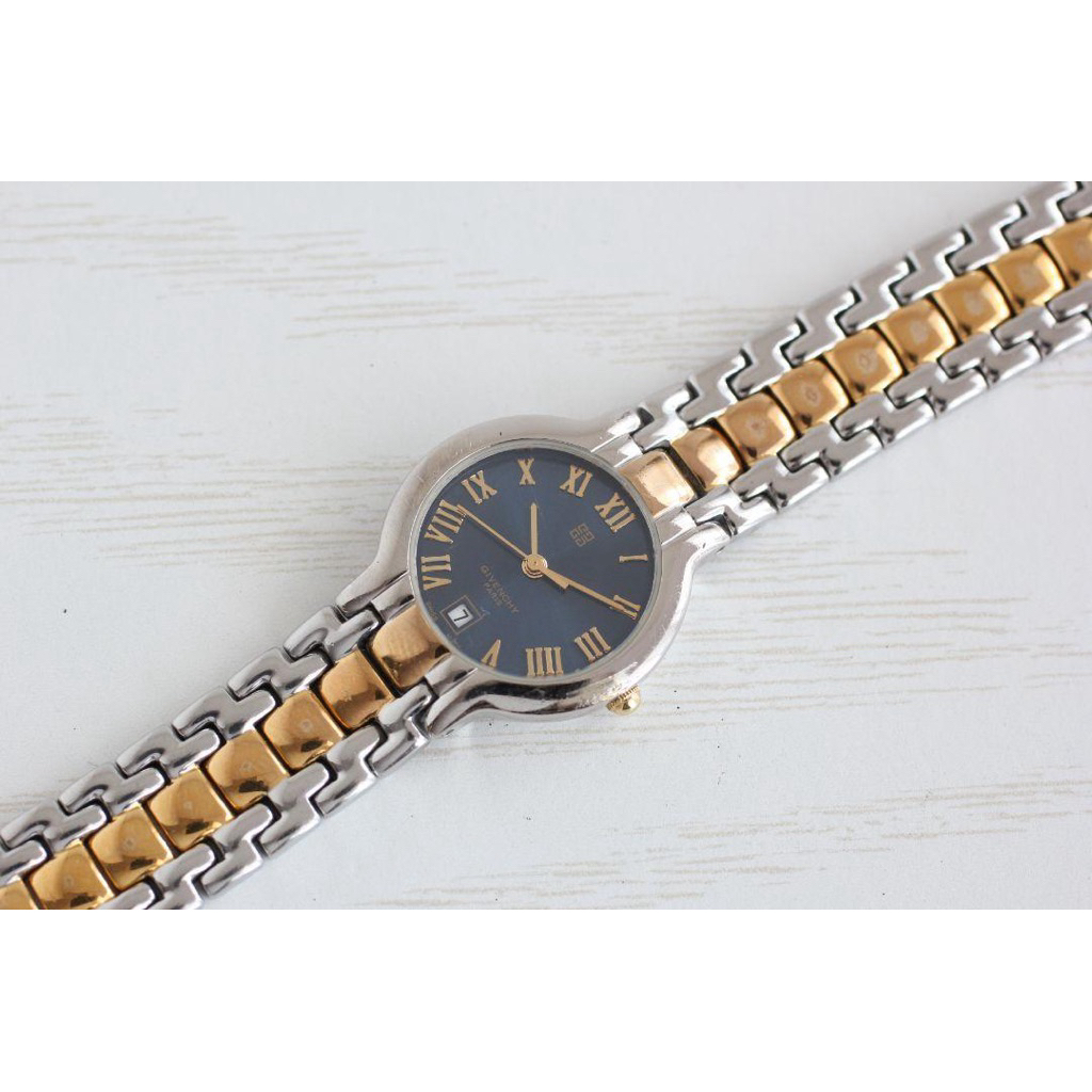 Givenchy watch women/ Givenchy watch/ givenchy second /jam givenchy