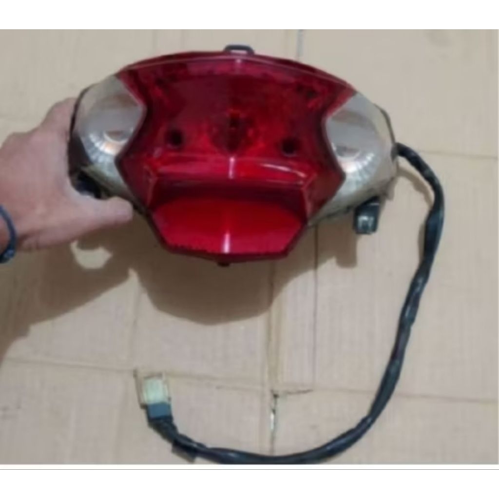 lampu stop motor Beat FI kondisi second original