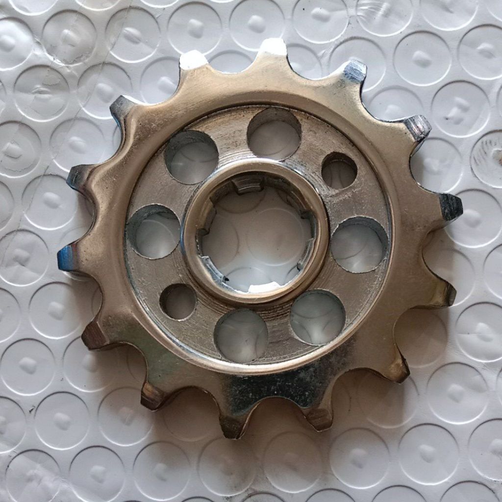 Gir depan Suzuki Crystal / Tornado