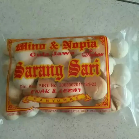 

Kue Nopia Sarang sari Tradisional Banyumas Dengan Aneka Macam Rasa Enak Dan Lezat