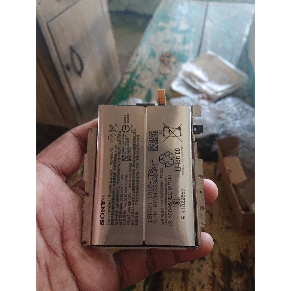 Baterai Sony XZ2 Ori Copotan
