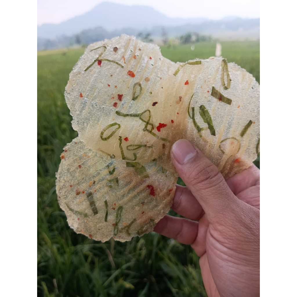 

Kicimpring Singkong Mentah Bawang Cabai Gurih dan Renyah