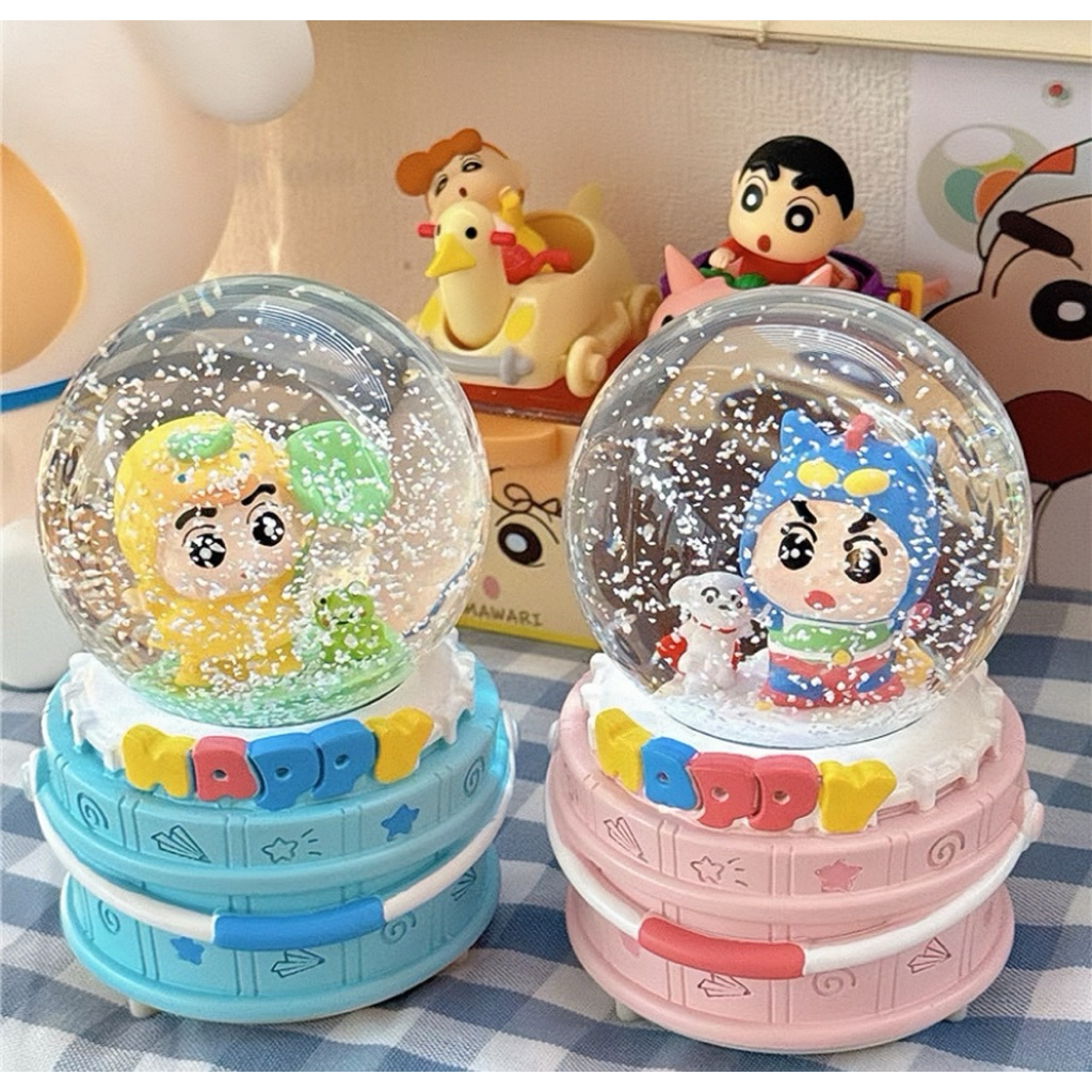 Crayon Shinchan Snowball Kotak Music Salju Lampu Kaca Kristal Bola Salju Musik Karakter Sinchan Capy