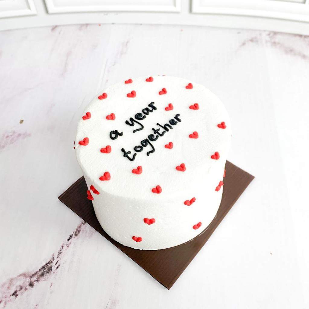 

Kue Ulang tahun/Birthday Jakarta/Kue Ultah tema Love Mini Cake/Kue birthday Jakarta/Kue Mini