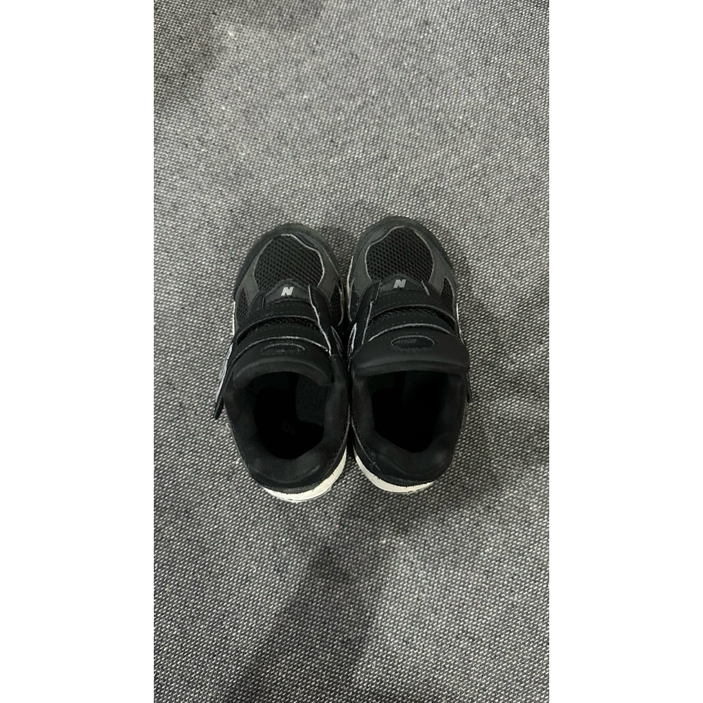 sepatu anak nb 2002R