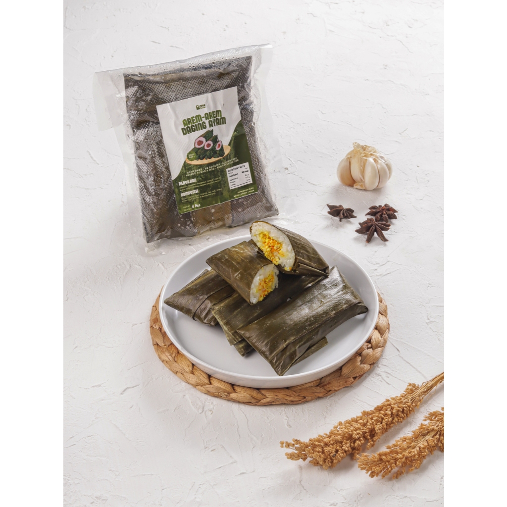 

Arem Arem Daging Ayam isi 4 pcs by MPASI Corner