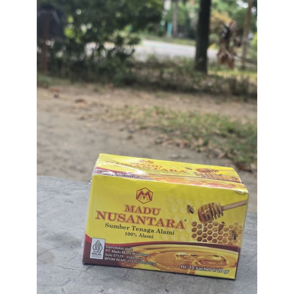 

Madu Nusantara Super @ box /isi 10 sacet 100 % asli