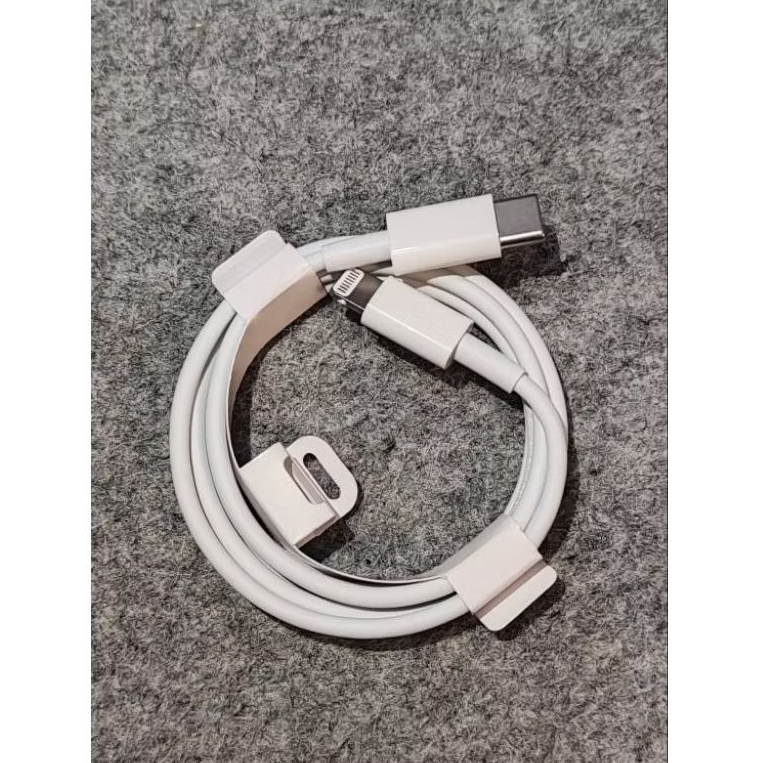 kabel iPhone type c to lightning original second