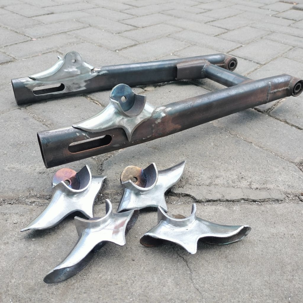 DUDUKAN SHOK SWING ARM CB /PANGKON SHOK BLAKANG PNP GL100 CUSTOM FULL BESI