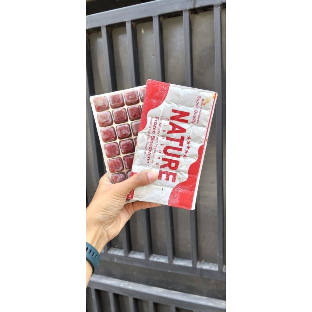 Cacing beku cabek Nature