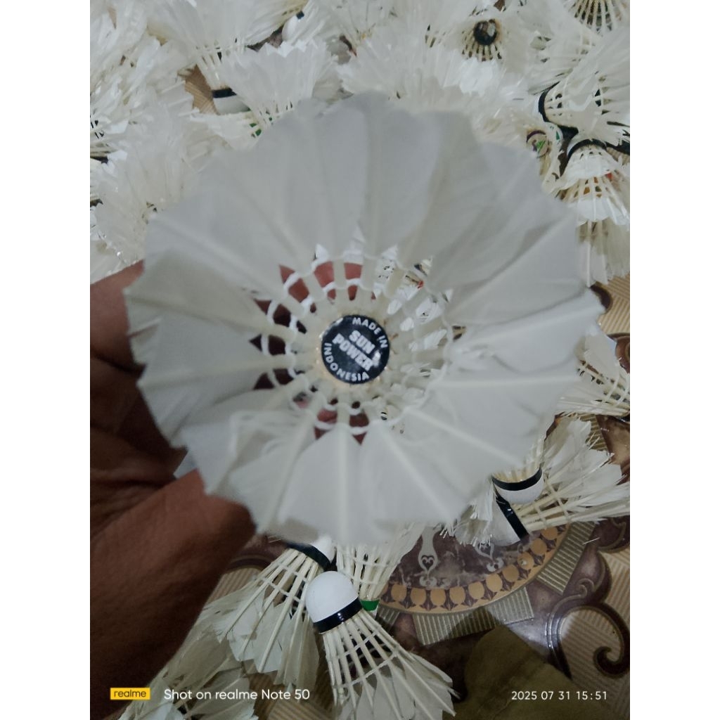 kok badminton bekas bola bulutangkis sutle cock