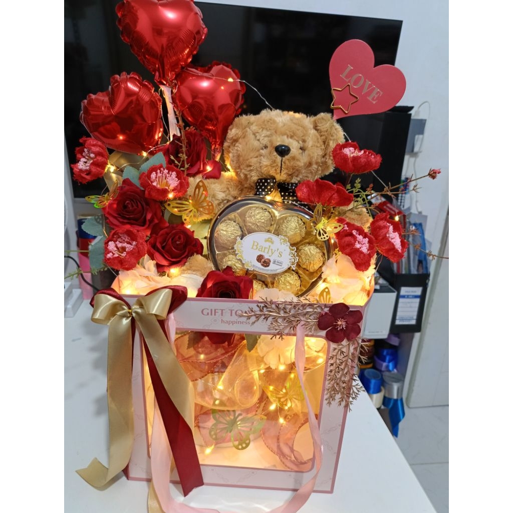 

BUNGA LED / BUNGA BONEKA / BUKET / HAMPERS / KADO ULTAH / KADO VALENTINE / KADO ANNIVERSARY / KADO / HAMPERS ULTAH / GIFT