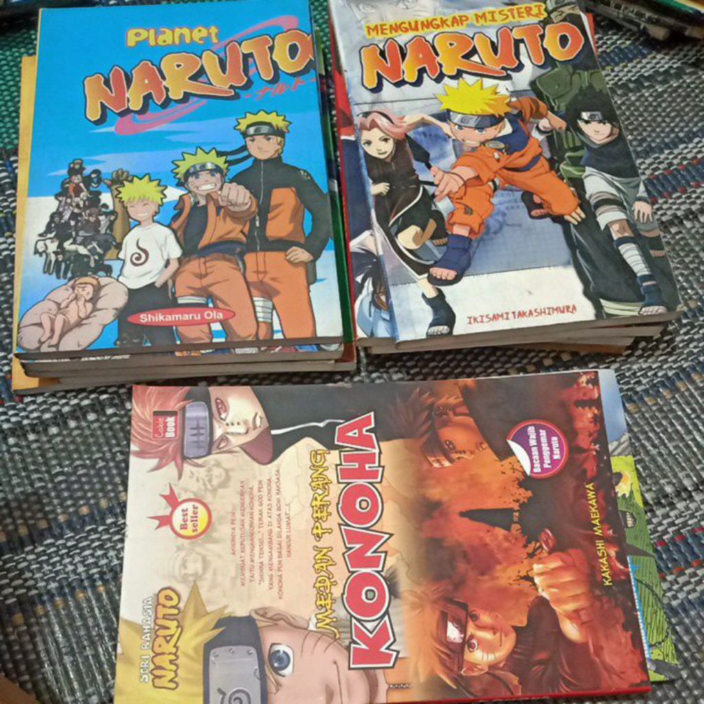 buku cerita Naruto