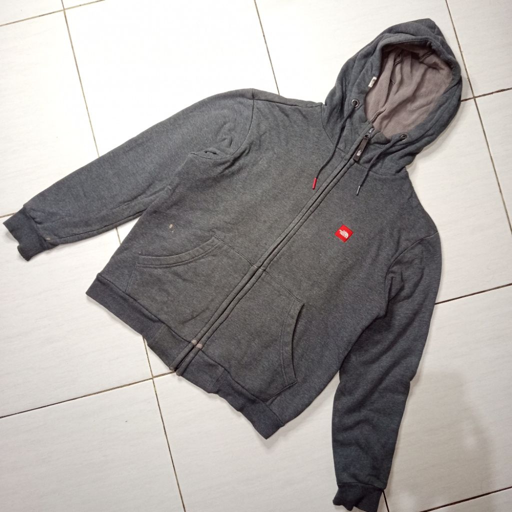 TNF Zip Hoodie Tag Size 90/M