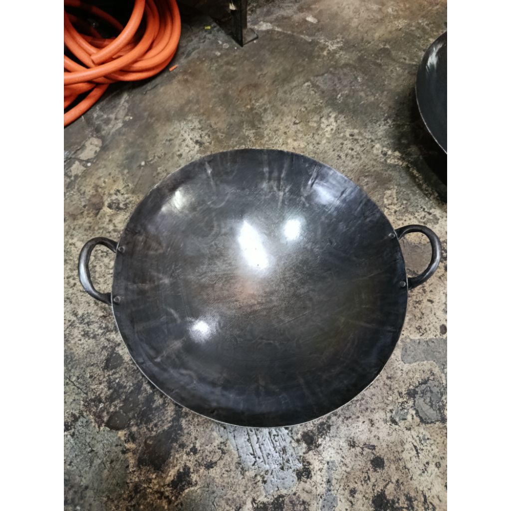KUALI PLAT BESI HITAM UKURAN 40CM TEBAL