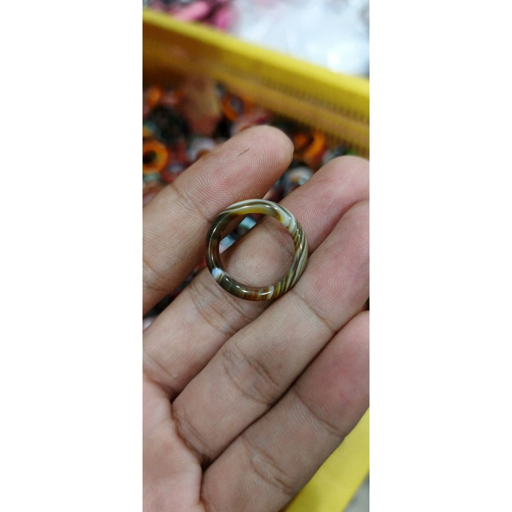 cincin giok asli cincin terbaru dan pria dan wanita cincin giok asli