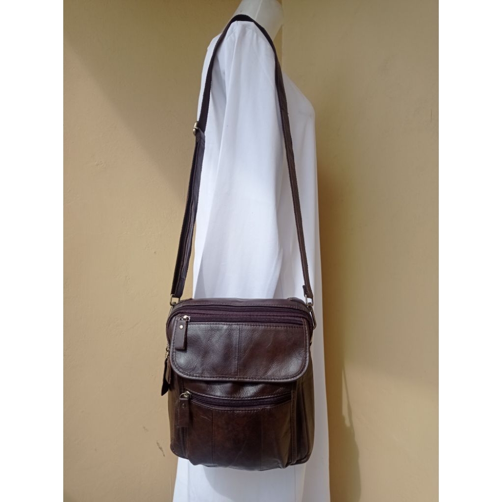 Tas selempang pria kulit asli preloved/second