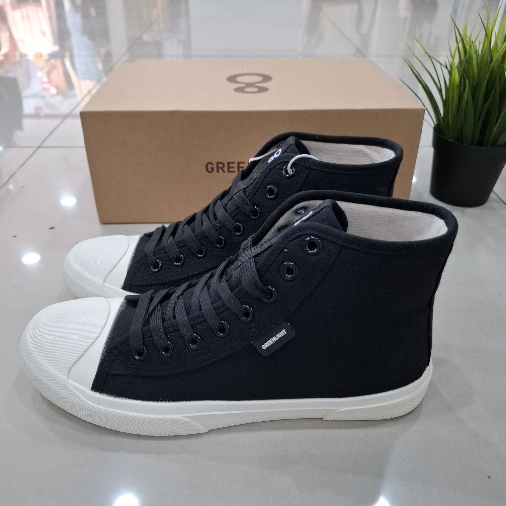 Sepatu Kanvas Pria Greenlight Portland Original 040725