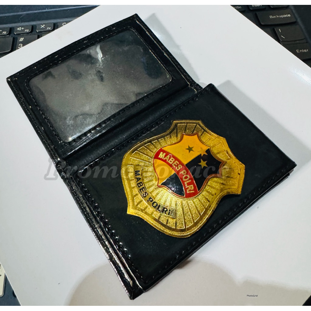 

Dompet Kartu ID Card Name Tag MABES POLRI / Dompet KTA Lencana Mabes Polri Kulit PREMIUM